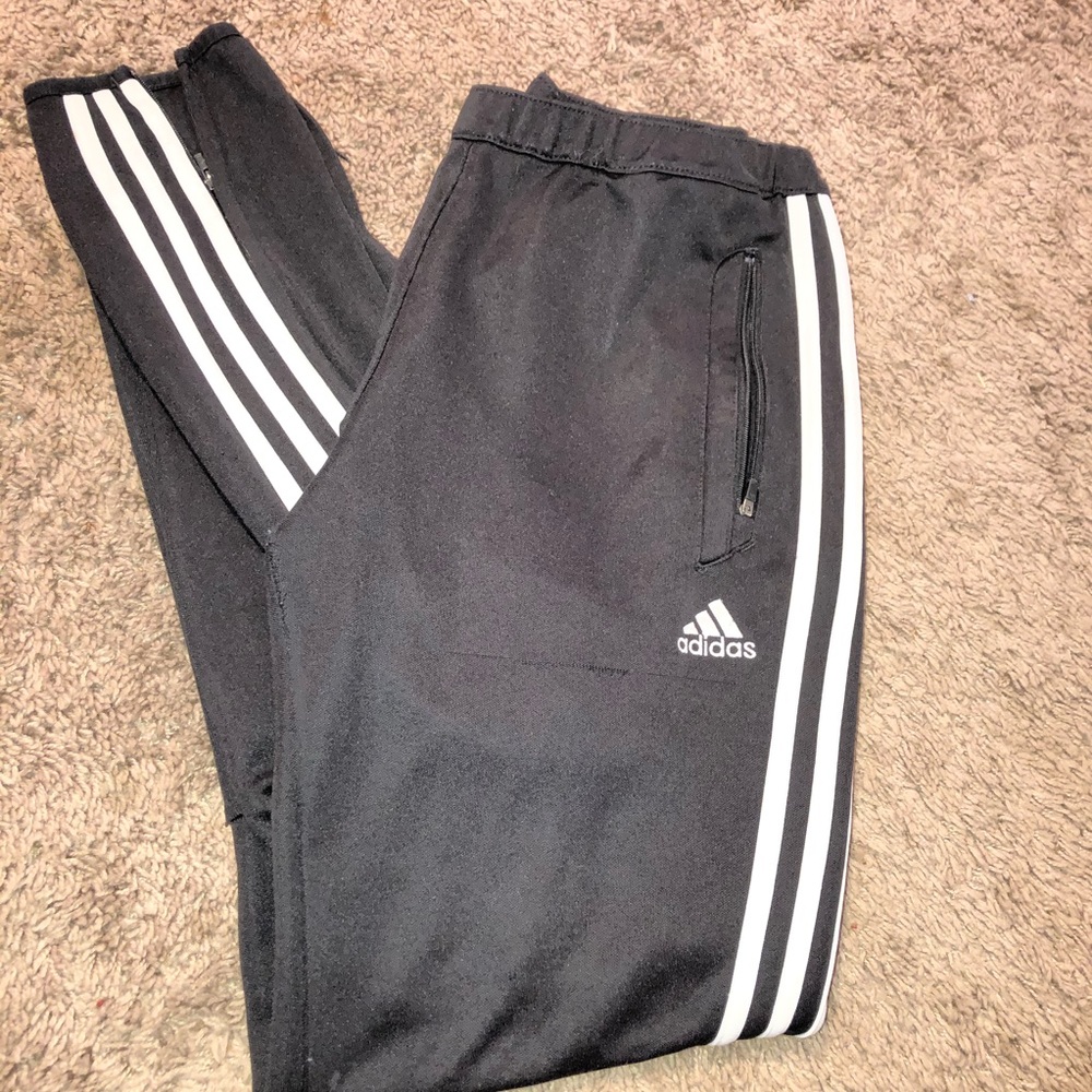Adidas sweatpants